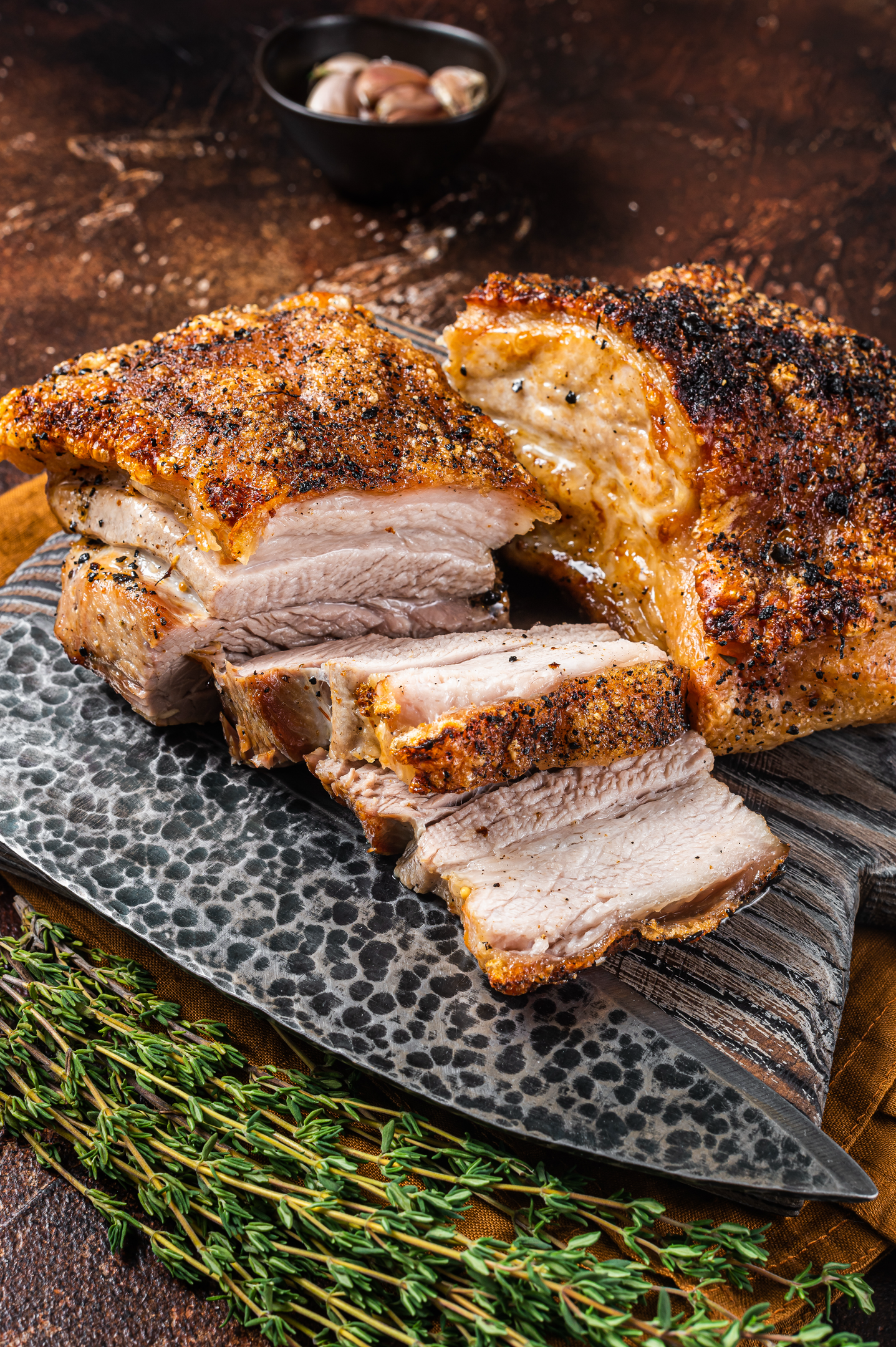 Ein typisch-bayerischer Schweinebraten mit einer reschen Kruste - das mag jeder.